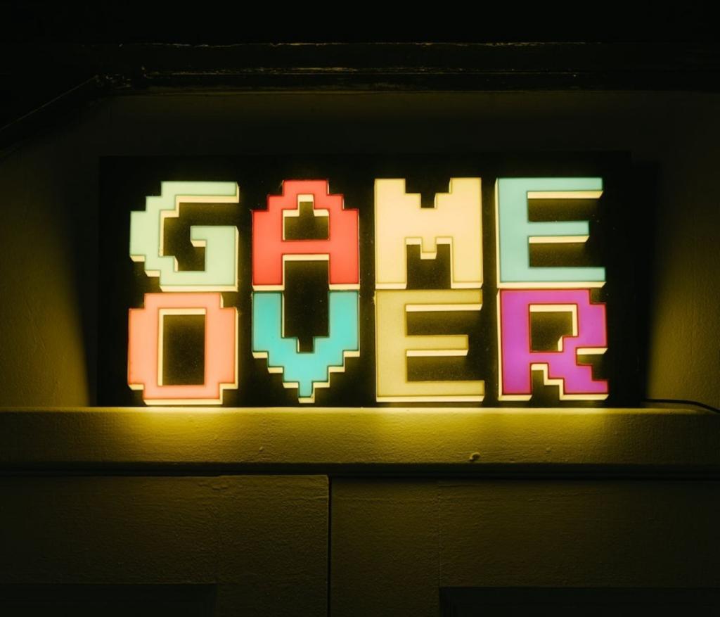Fox Graphics - Game Over